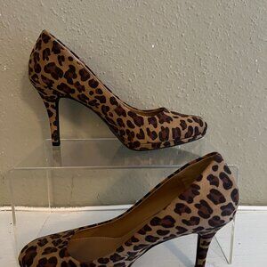 Merona Animal Print Textile Upper Pumps Heels - Size 7 1/2"